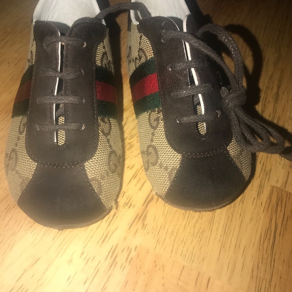Baby Gucci sneakers - Picture 5 of 6